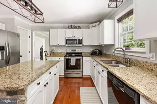 21 St Marks Ct, Stafford, VA 22556 - Photo 23