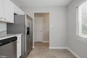 1229 Thomas Jefferson Pl, Fredericksburg, VA 22405 - Photo 7