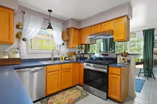 8 Lakeside Dr, Stafford, VA 22554 - Photo 3