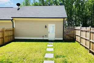460 Coneflower Ln, Stafford, VA 22554 - Photo 17
