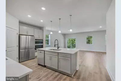 626 Long Meadow Drive, Fredericksburg, VA 22406 - Photo 5