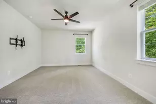 626 Long Meadow Dr, Fredericksburg, VA 22406 - Photo 17