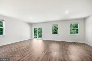 626 Long Meadow Dr, Fredericksburg, VA 22406 - Photo 17