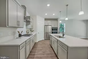 626 Long Meadow Dr, Fredericksburg, VA 22406 - Photo 13