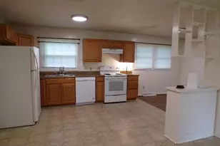 111 Walnut Dr, Fredericksburg, VA 22405 - Photo 5