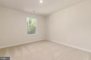 8 Timberidge Dr, Fredericksburg, VA 22406 - Photo 11