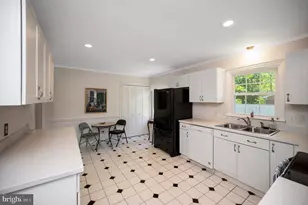 603 Perry Dr, Fredericksburg, VA 22405 - Photo 17
