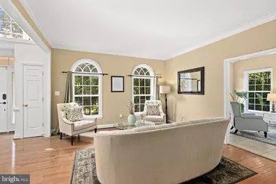 32 Mills Hollow Drive, Fredericksburg, VA 22406 - Photo 5
