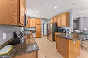 1015 Julian Dr, Fredericksburg, VA 22405 - Photo 5