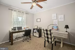 573 Melchers Dr, Fredericksburg, VA 22405 - Photo 9