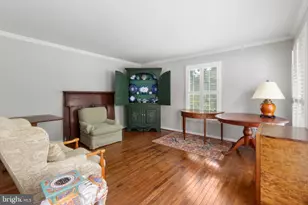 96 Holly Cir, Fredericksburg, VA 22405 - Photo 9