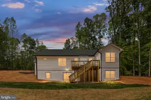 142 Chesapeake Dr, Stafford, VA 22554 - Photo 5