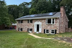 238 Betty Lewis Dr, Fredericksburg, VA 22405 - Photo 1