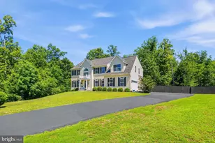 90 Maplewood Dr, Stafford, VA 22554 - Photo 3