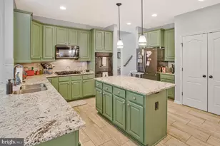 15 Burke Dr, Fredericksburg, VA 22406 - Photo 11