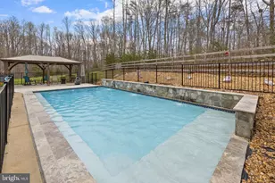 345 Long Meadow Dr, Fredericksburg, VA 22406 - Photo 55