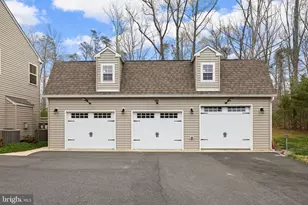 345 Long Meadow Dr, Fredericksburg, VA 22406 - Photo 7