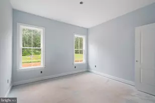 38 Dahlia Ln, Fredericksburg, VA 22406 - Photo 31