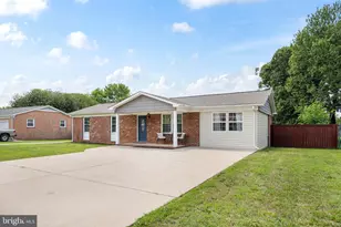 609 Edwards Dr, Fredericksburg, VA 22405 - Photo 3