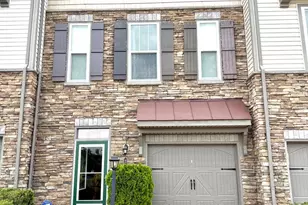 203 Spotswood St, Stafford, VA 22554 - Photo 1
