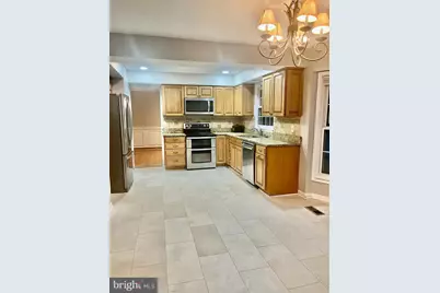 9 Grants Ct, Stafford, VA 22556 - Photo 5