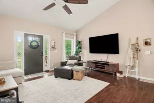 229 Colebrook Rd, Fredericksburg, VA 22405 - Photo 3