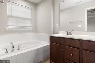 515 Streamview Dr, Fredericksburg, VA 22405 - Photo 27