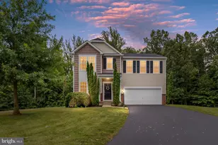 89 Charter Gate Dr, Fredericksburg, VA 22406 - Photo 1