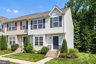 219 Merrill Ct, Stafford, VA 22554 - Photo 1
