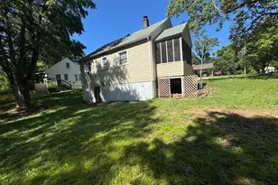 516 Wyne Dr, Fredericksburg, VA 22405 - Photo 3