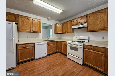 102 Aston Court, Stafford, VA 22554 - Photo 3