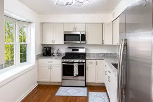1012 James Madison Cir, Fredericksburg, VA 22405 - Photo 5