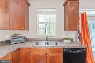 132 Executive Cir, Stafford, VA 22554 - Photo 17
