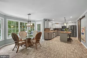 1039 Harbour Dr, Stafford, VA 22554 - Photo 11