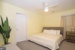32 Monument Dr, Stafford, VA 22554 - Photo 7
