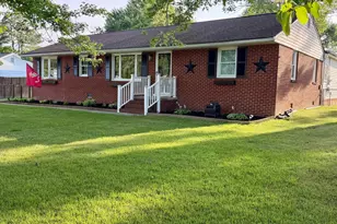 607 Culpeper St, Fredericksburg, VA 22405 - Photo 5
