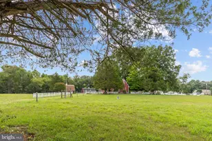 305 Chapel Green Rd, Fredericksburg, VA 22405 - Photo 93