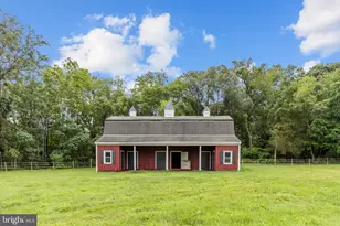 305 Chapel Green Rd, Fredericksburg, VA 22405 - Photo 5