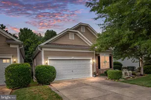 332 Bridgewater Cir, Fredericksburg, VA 22406 - Photo 3