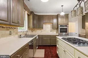 46 Monument Dr, Stafford, VA 22554 - Photo 15