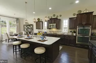 141 Coachman Cir, Stafford, VA 22554 - Photo 9