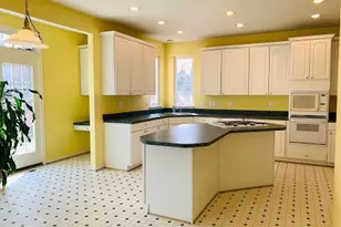 47 Montgomery Dr, Stafford, VA 22556 - Photo 3