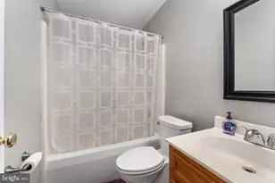 70 Grove Ln, Fredericksburg, VA 22406 - Photo 23
