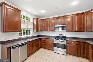 195 Woodstream Blvd, Stafford, VA 22556 - Photo 7
