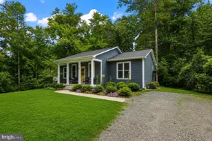 1210 Amherst Ave, Fredericksburg, VA 22405 - Photo 3