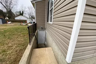405 Pratt St, Fredericksburg, VA 22405 - Photo 3