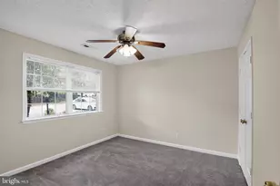 106 Charles St, Fredericksburg, VA 22405 - Photo 11