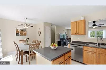 407 Clint Lane, Fredericksburg, VA 22405 - Photo 9
