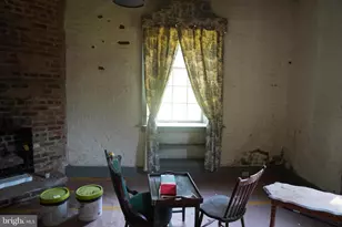121 Washington St, Falmouth, VA 22405 - Photo 9