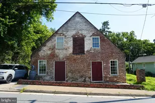 121 Washington St, Falmouth, VA 22405 - Photo 1